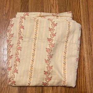 Chaps 500TC WELBOURNE English Country House Floral Striped flat Sheet